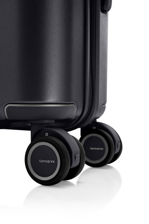 EVOA Z CARRY-ON SMALL 55CM SUITCASE