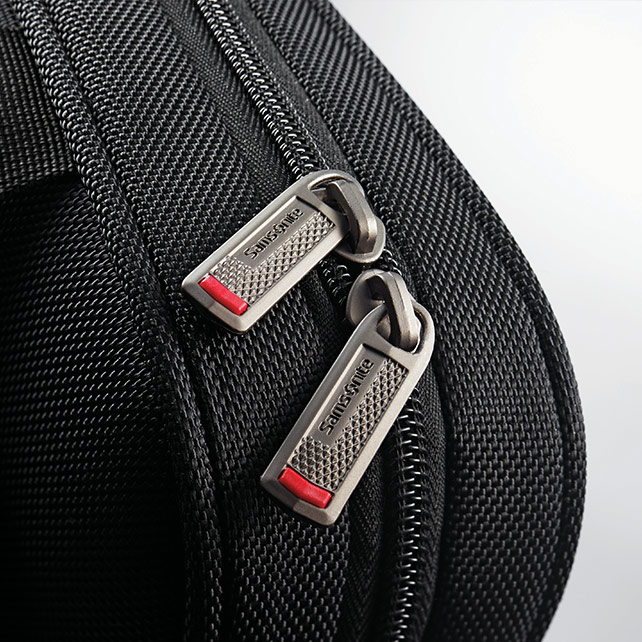 XENON 3 BRIEFCASE 13