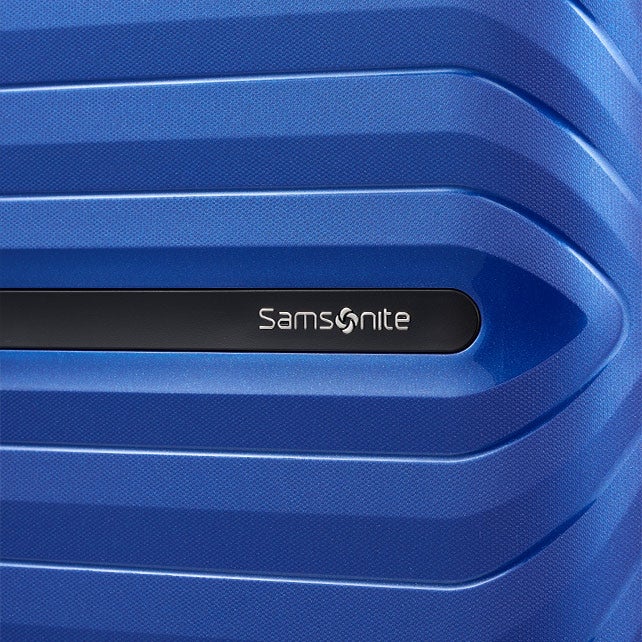 OCTOLITE NEO SUITCASE 75CM EXPANDABLE LARGE