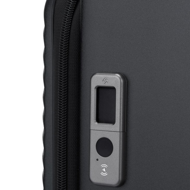 ZIPPRIX FT CHECK-IN LARGE 75CM SUITCASE EXPANDABLE WITH FRONT POCKET AND WAYPOINT&trade; SMART TAG