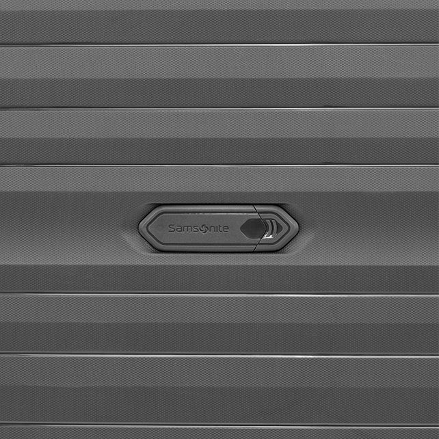 OCTOLITE NEO SUITCASE 75CM EXPANDABLE LARGE